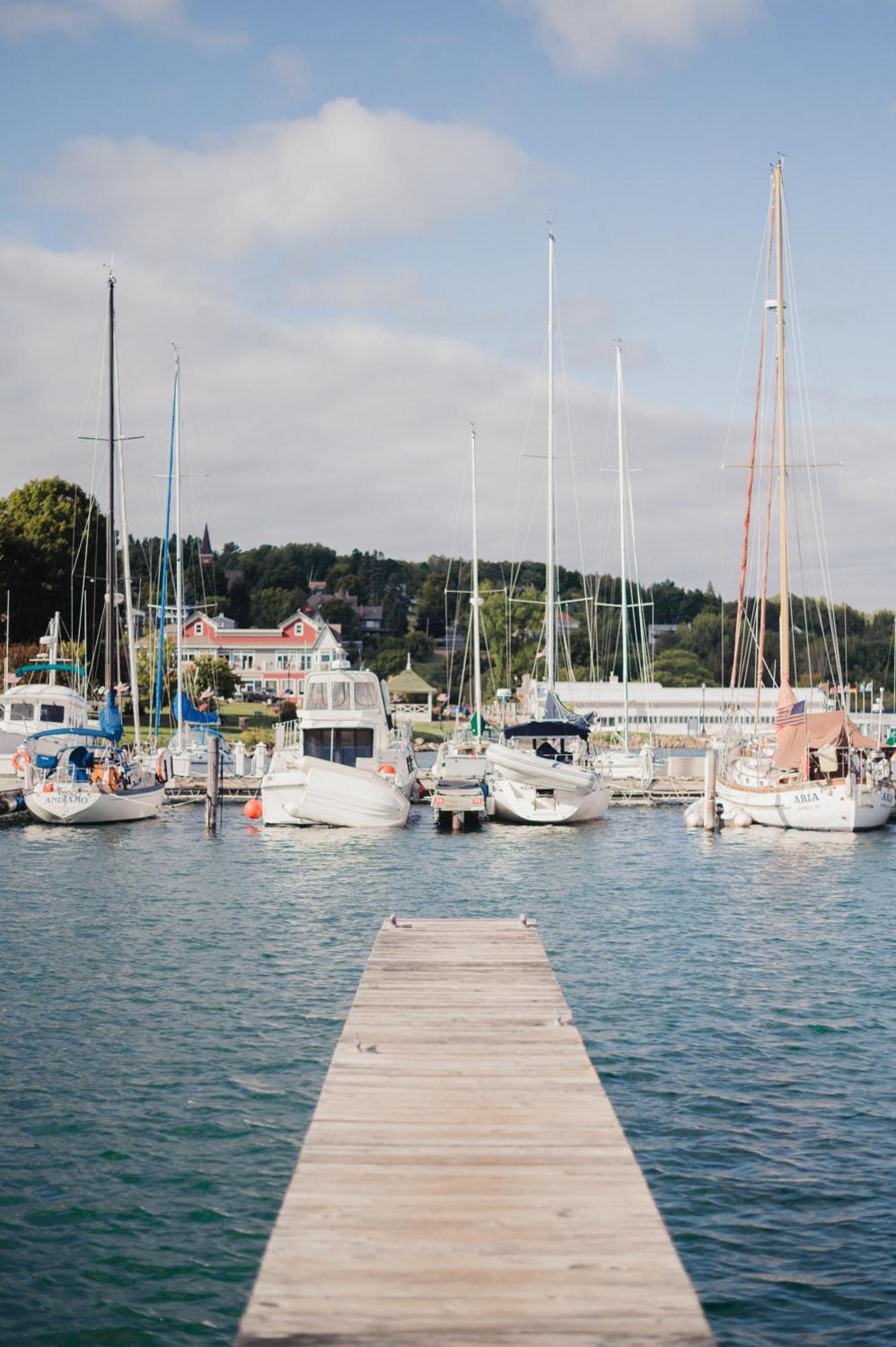 St. James Social Bayfield Esterno foto